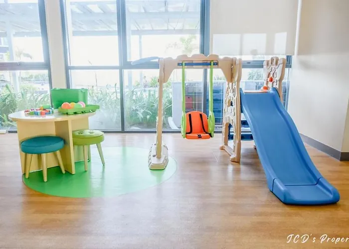 2br Unit With Balcony- Pool Access- Near Airport Hotel 4*