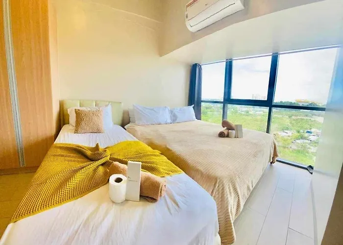 Hotel 2br Unit With Balcony- Pool Access- Near Airport 4*