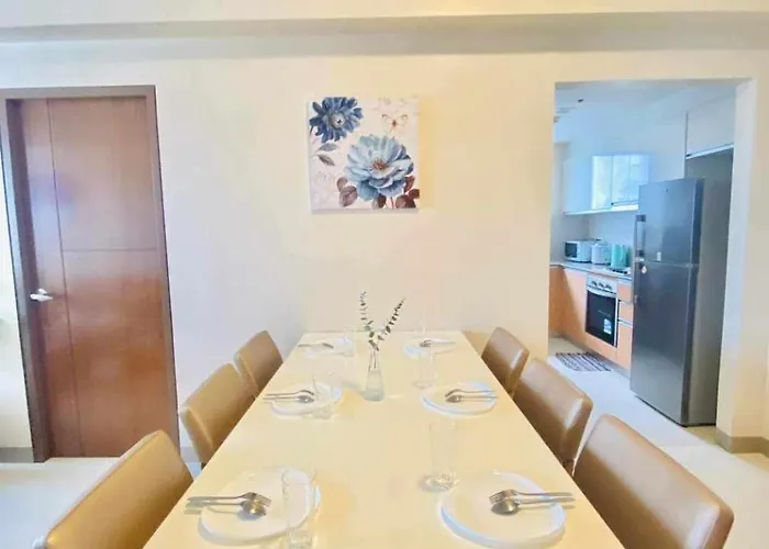 Hotel 2br Unit With Balcony- Pool Access- Near Airport