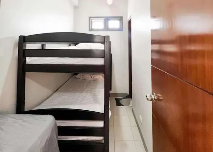 Hotel 2br Unit With Balcony- Pool Access- Near Airport 4*