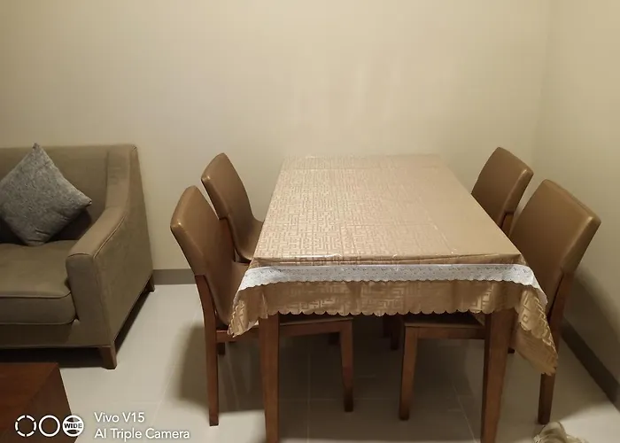 Hotel 2br Unit With Balcony- Pool Access- Near Airport